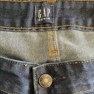 GAP 1969 Women’s “Long and Lean” Dark Denim Jeans